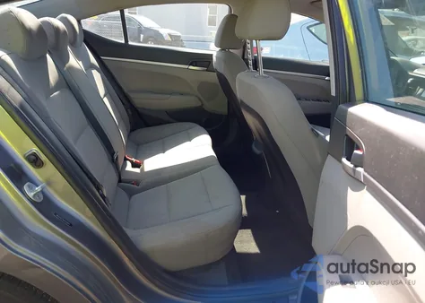 2019 Hyundai Elantra Se z USA, uszkodzony, nr VIN 5NPD74LF4KH456870